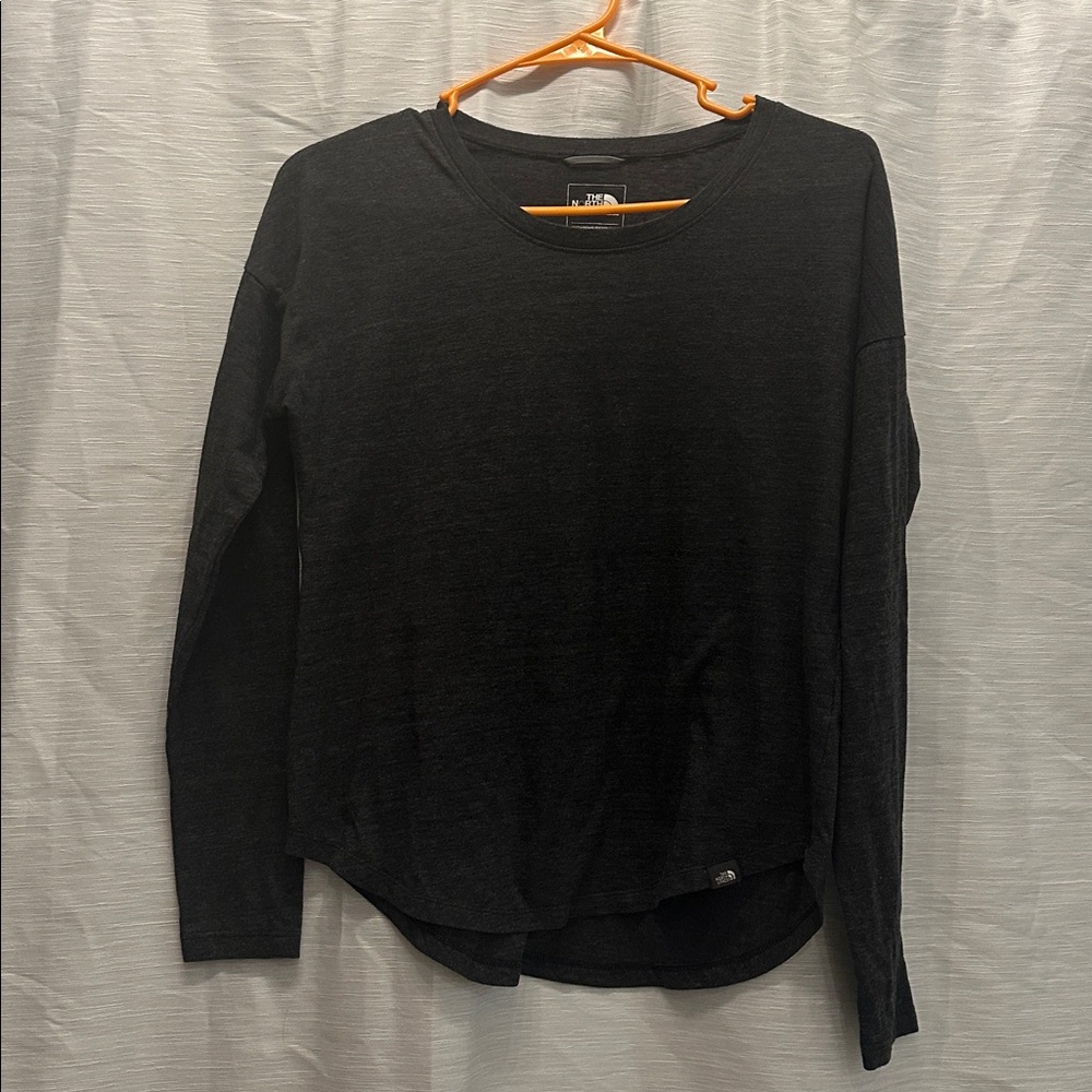The North Face Extra Small, Long Sleeve Tee
